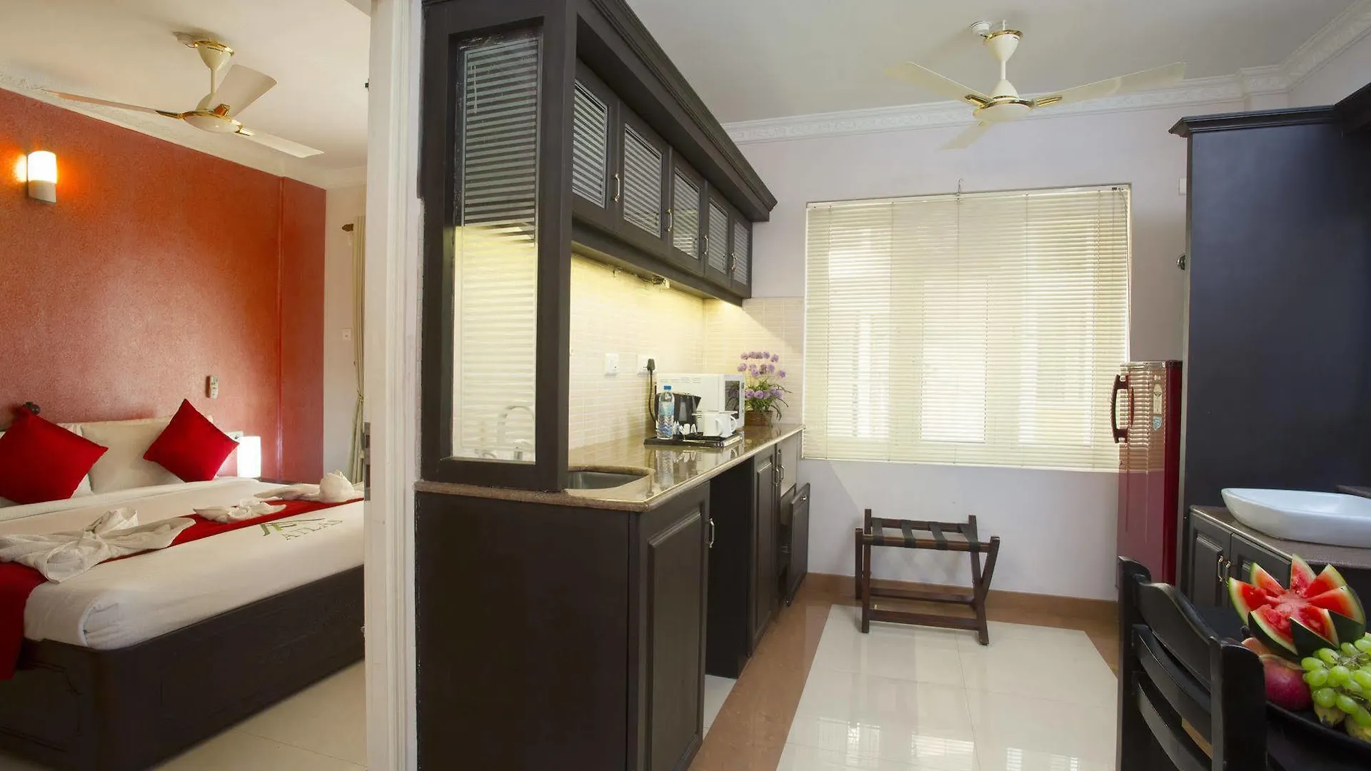 Atlas Airport Hotel Apartment Nedumbassery Ινδία