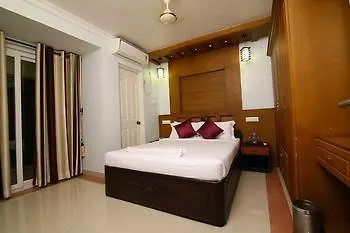 נדומבסרי Atlas Airport Hotel Apartment